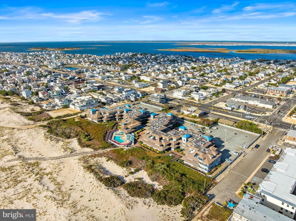 1001 OCEAN Unit: 1012