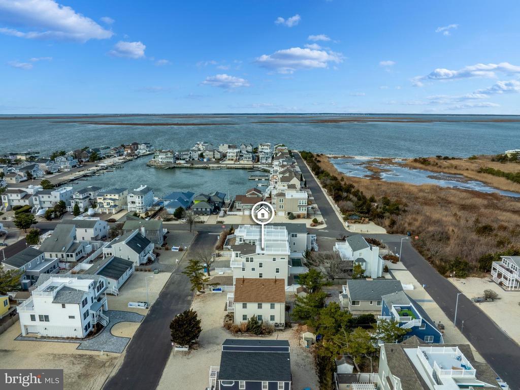 7 W COHASSET ROAD