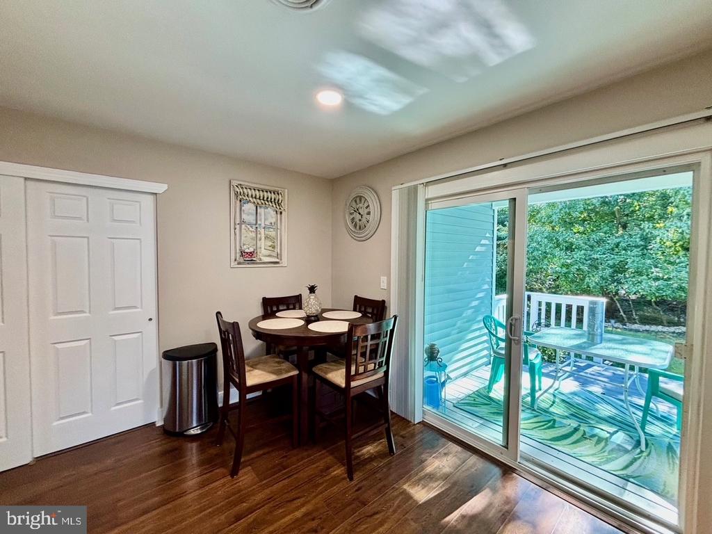 209 LEXINGTON DRIVE