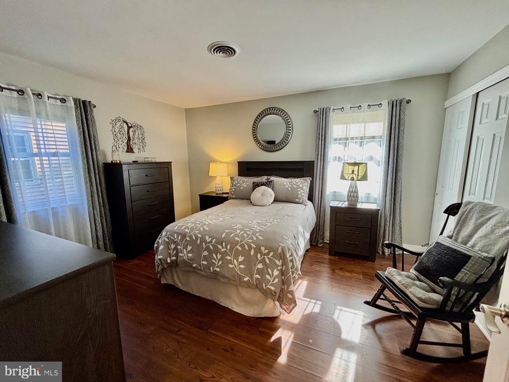 209 LEXINGTON DRIVE