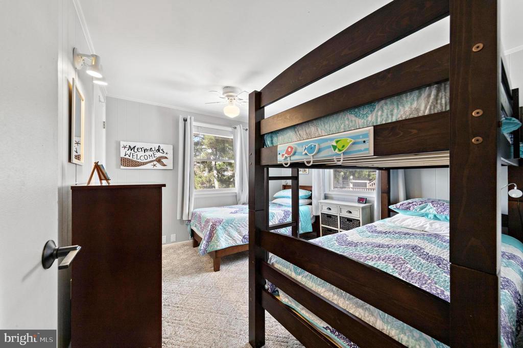 13 W JOAN ROAD Unit: 2
