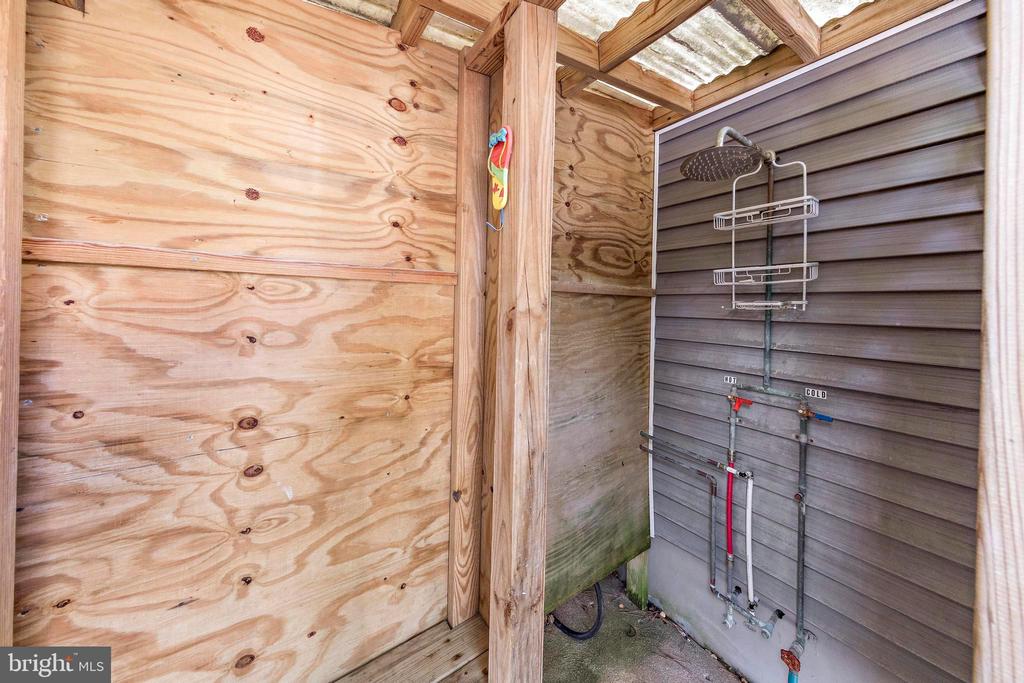 13 W JOAN ROAD Unit: 2