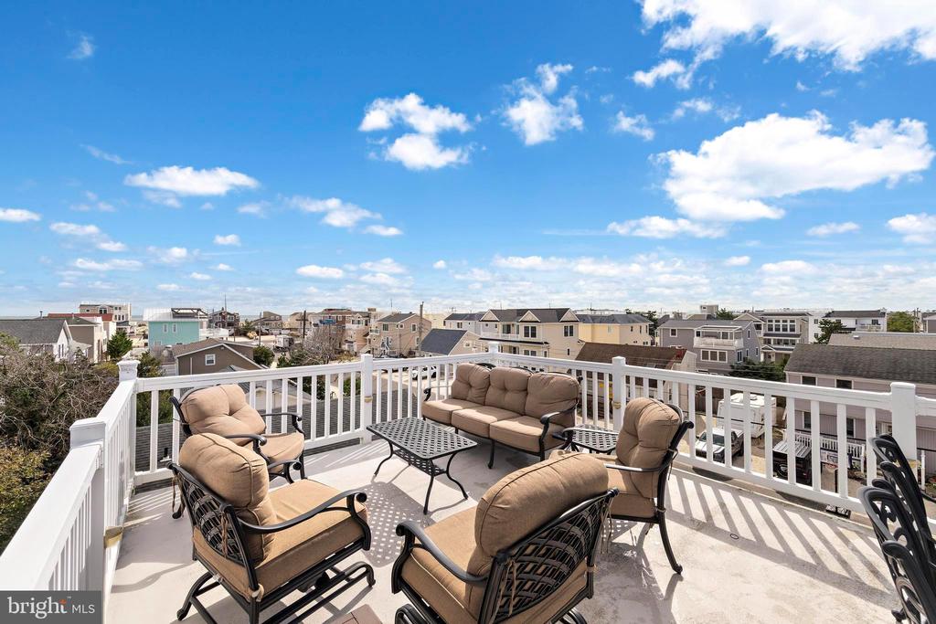 13 W JOAN ROAD Unit: 2