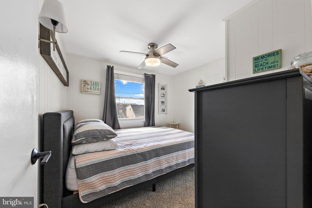 13 W JOAN ROAD Unit: 2