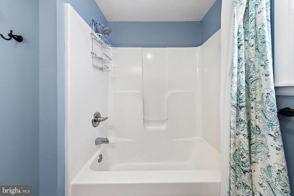 13 W JOAN ROAD Unit: 2