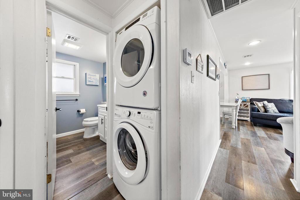 13 W JOAN ROAD Unit: 2
