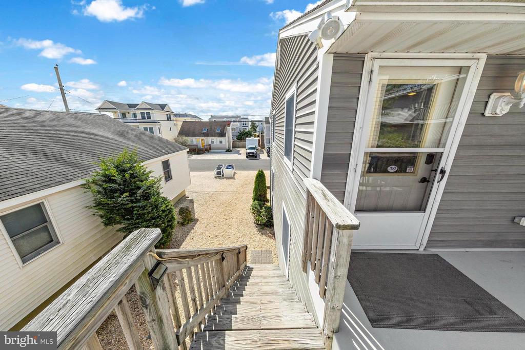 13 W JOAN ROAD Unit: 2