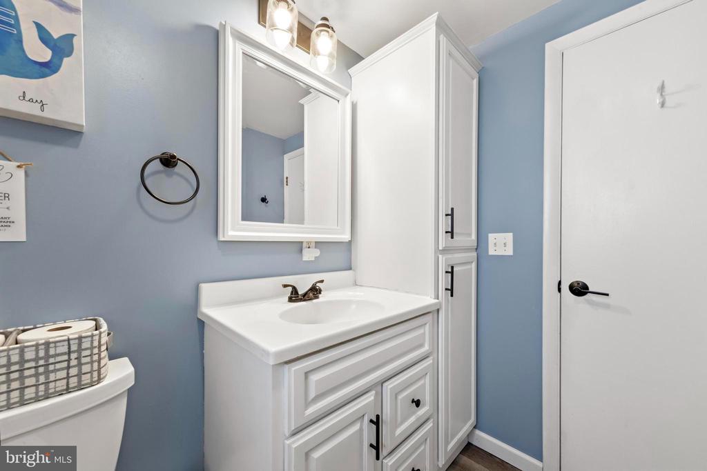 13 W JOAN ROAD Unit: 2