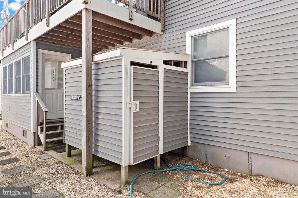 13 W JOAN ROAD Unit: 2