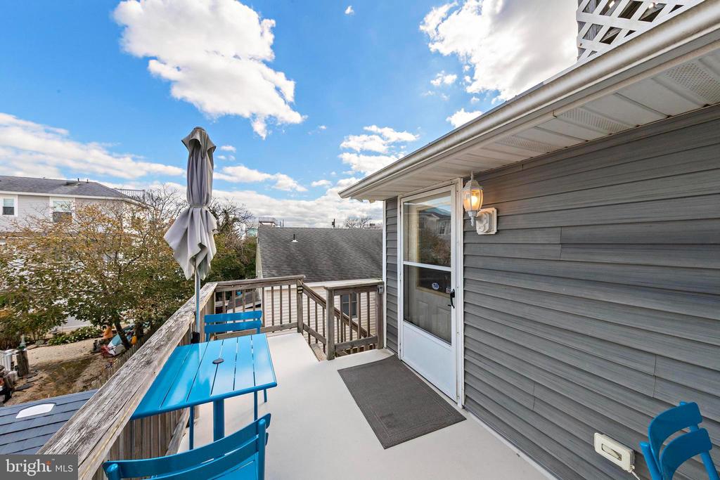 13 W JOAN ROAD Unit: 2