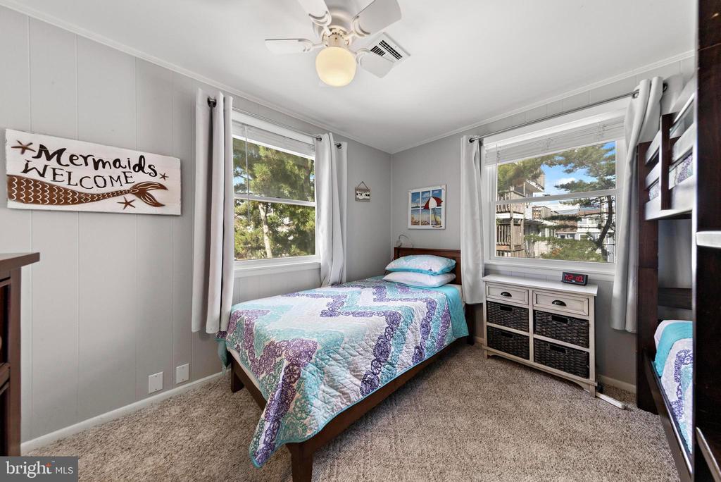 13 W JOAN ROAD Unit: 2