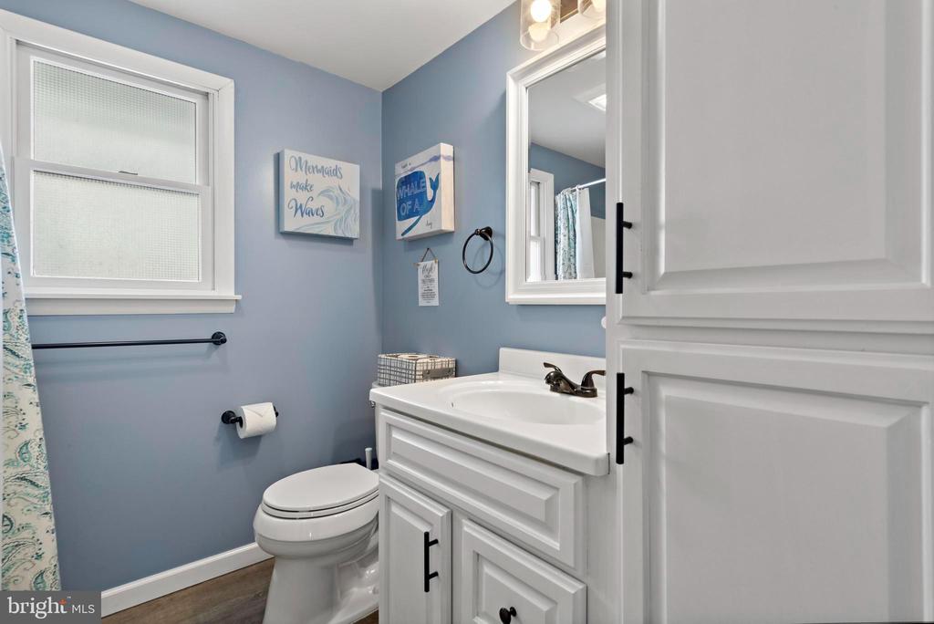 13 W JOAN ROAD Unit: 2