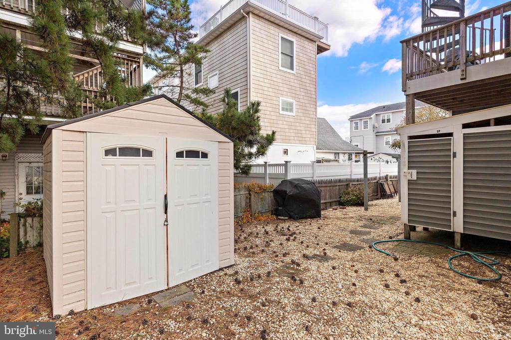 13 W JOAN ROAD Unit: 2