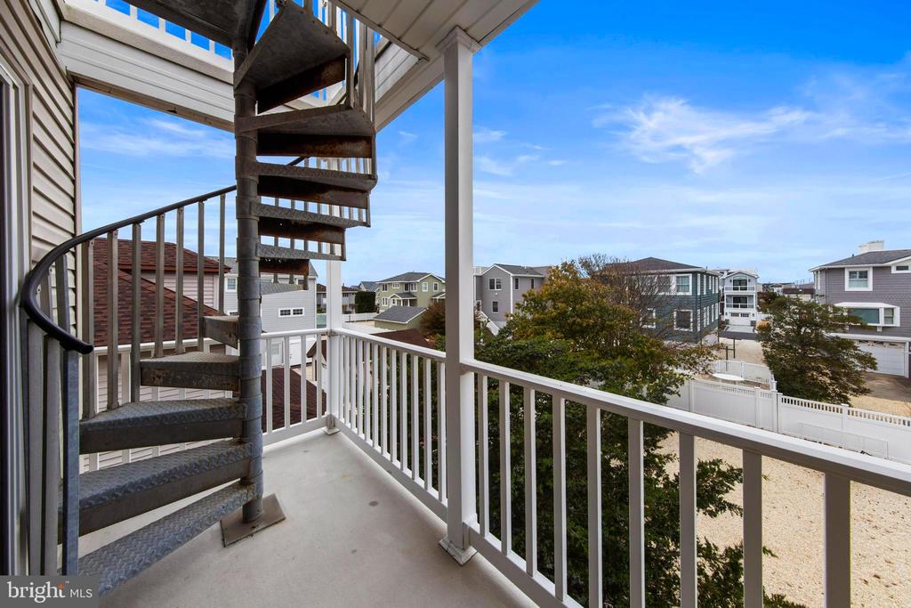 6412 U-A LONG BEACH BOULEVARD