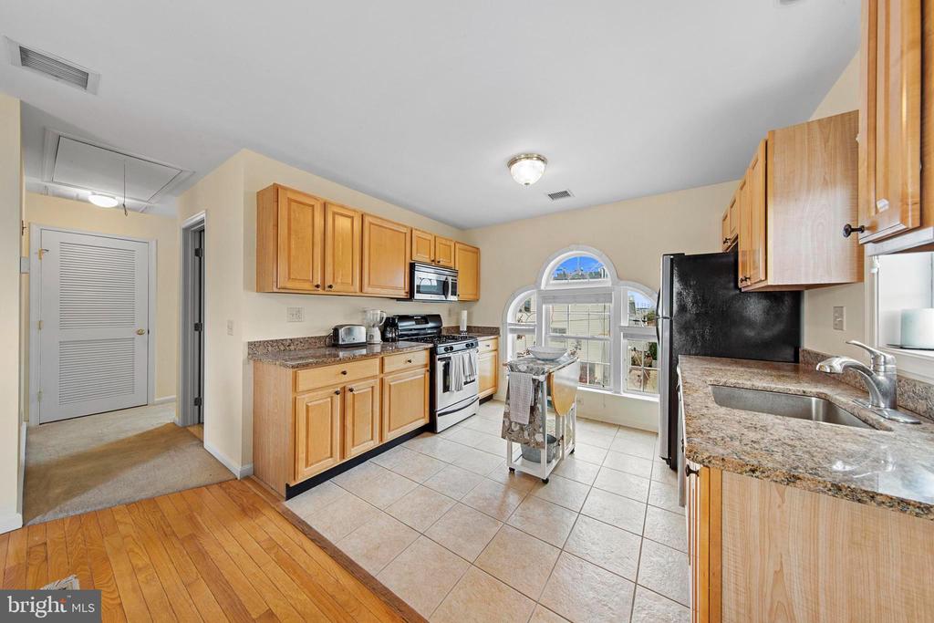 6412 U-A LONG BEACH BOULEVARD