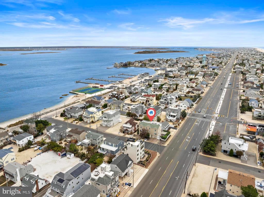 6412 U-A LONG BEACH BOULEVARD