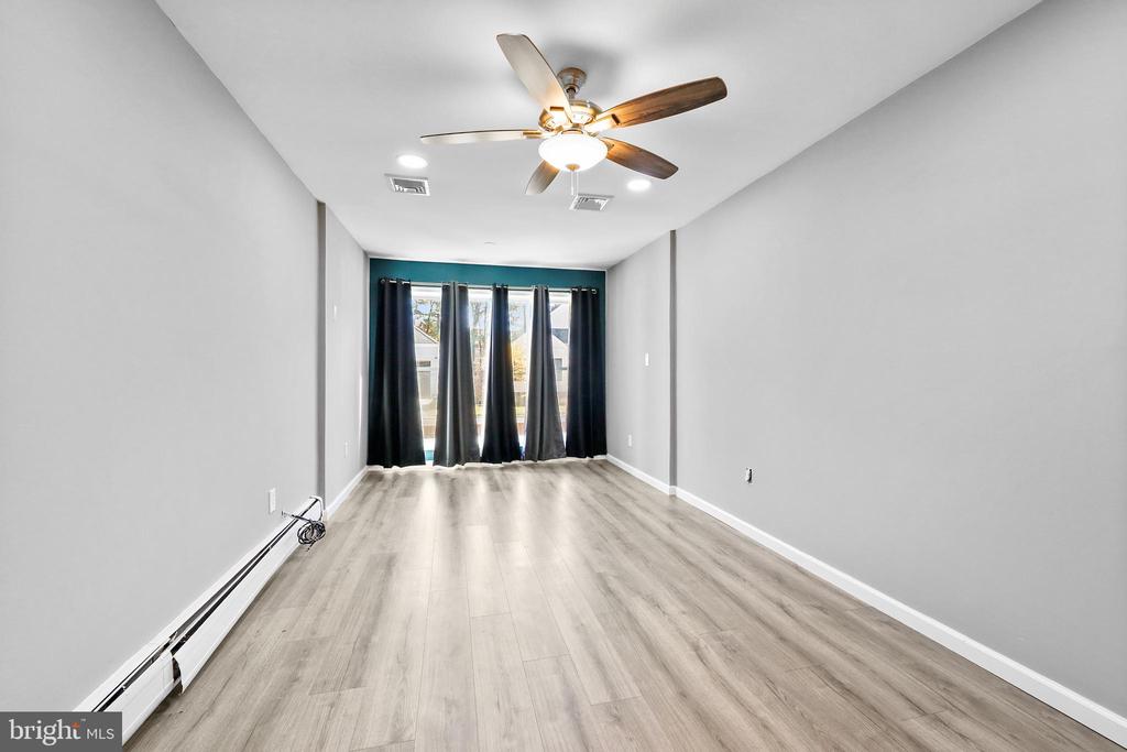 100 DEERFIELD DRIVE