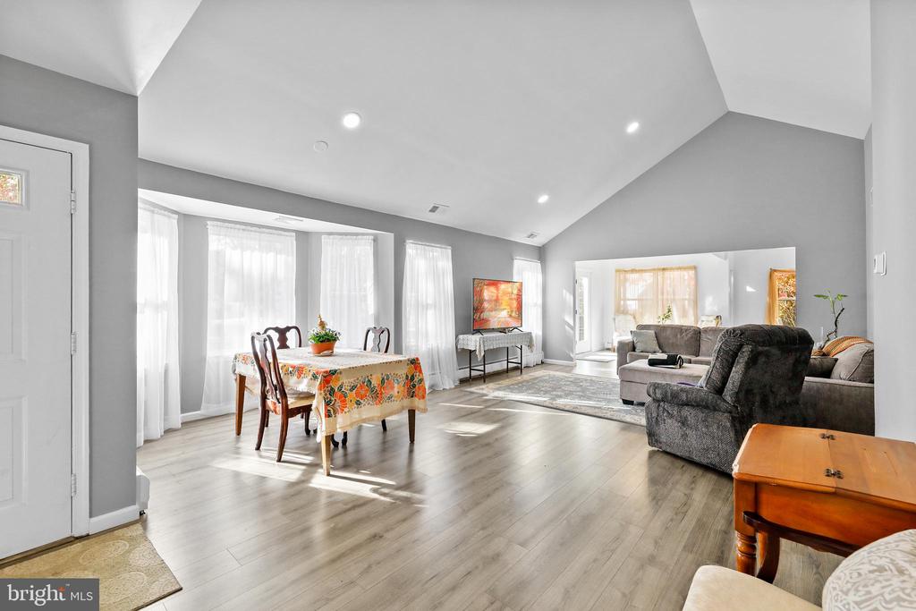 100 DEERFIELD DRIVE