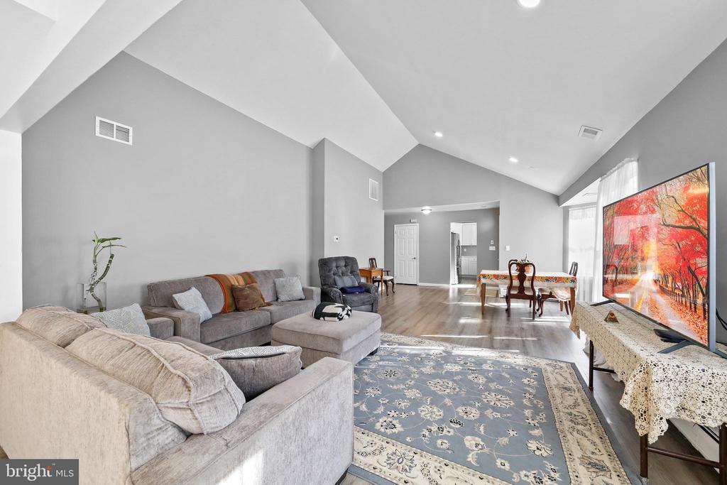 100 DEERFIELD DRIVE