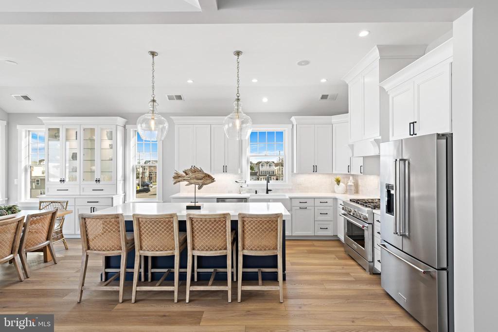 322 THIRD STREET