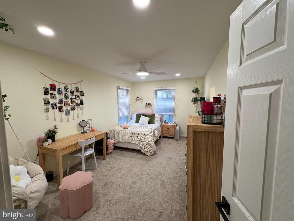 310 WINDING OAK TRAIL