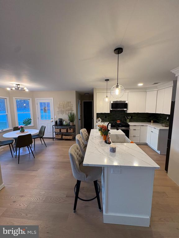310 WINDING OAK TRAIL