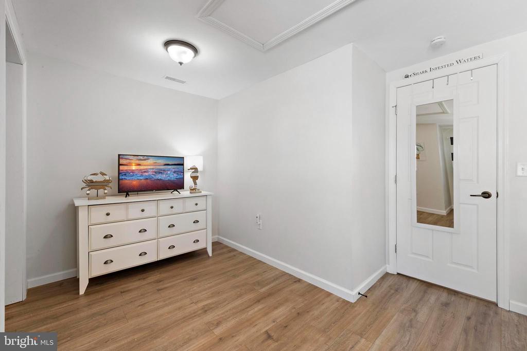 213 13TH STREET