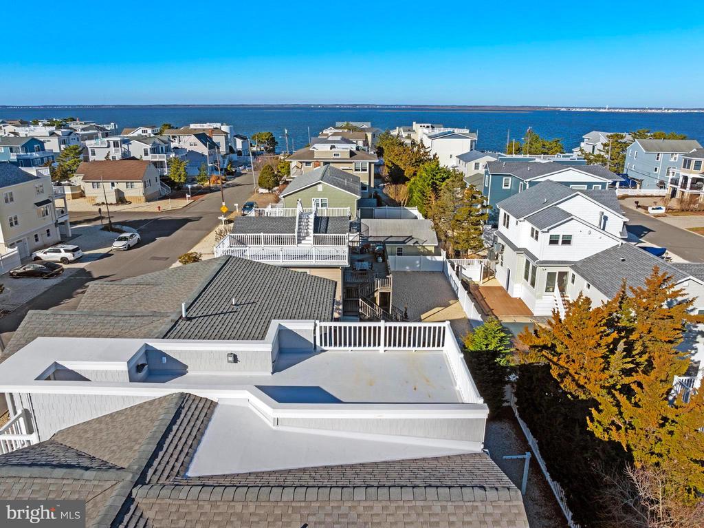 9 W SUMNER AVENUE
