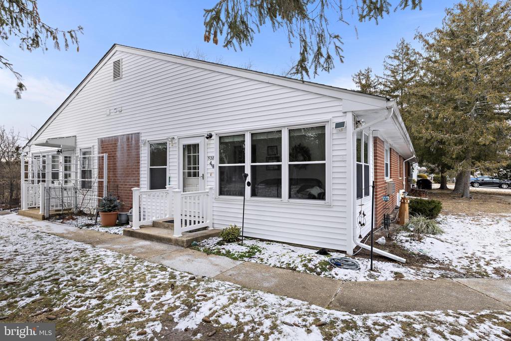528 LILAC LANE Unit: A