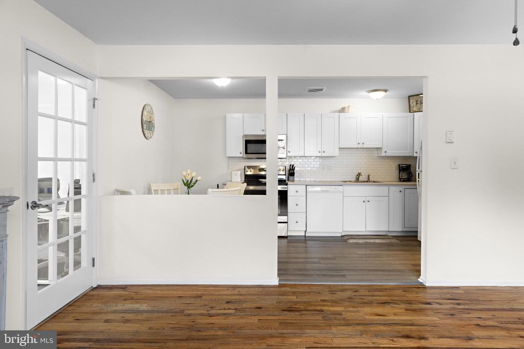 528 LILAC LANE Unit: A