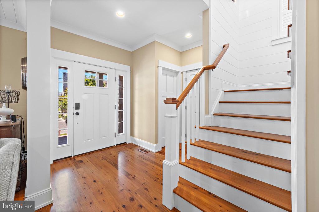 217 FAIRVIEW AVENUE