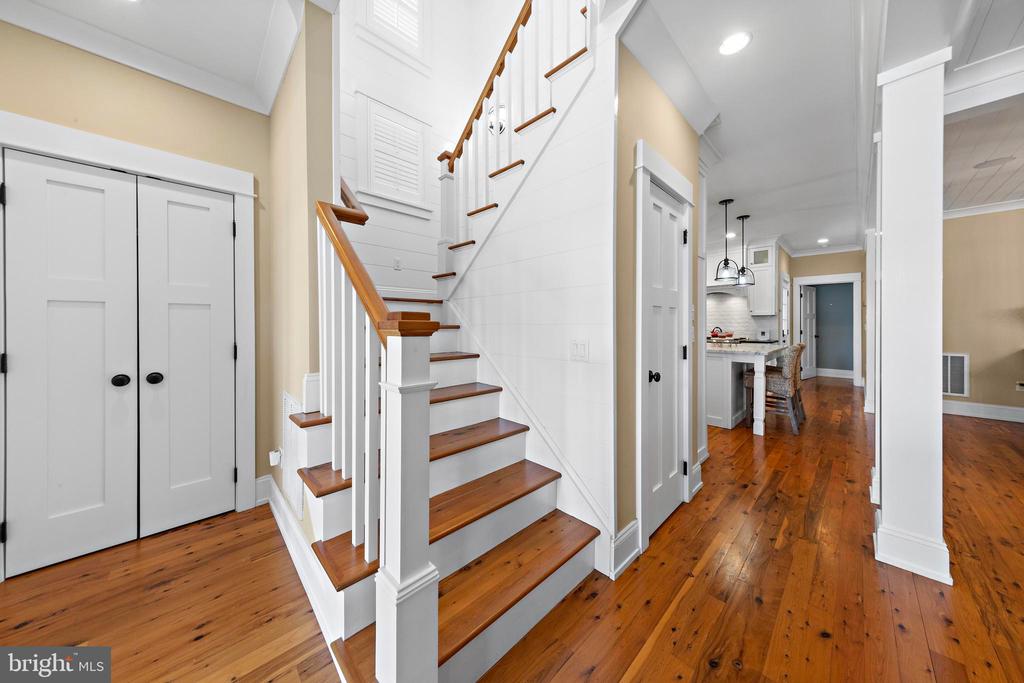217 FAIRVIEW AVENUE