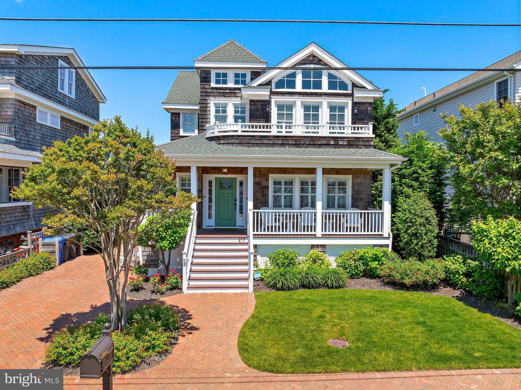 217 FAIRVIEW AVENUE