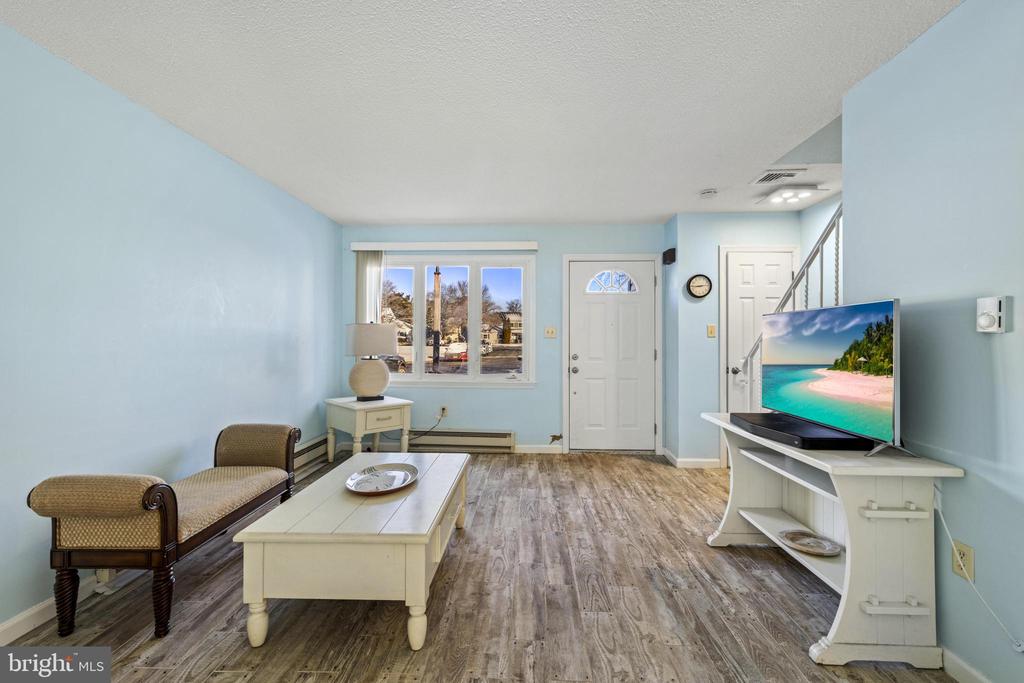 35 S SEAS COURT