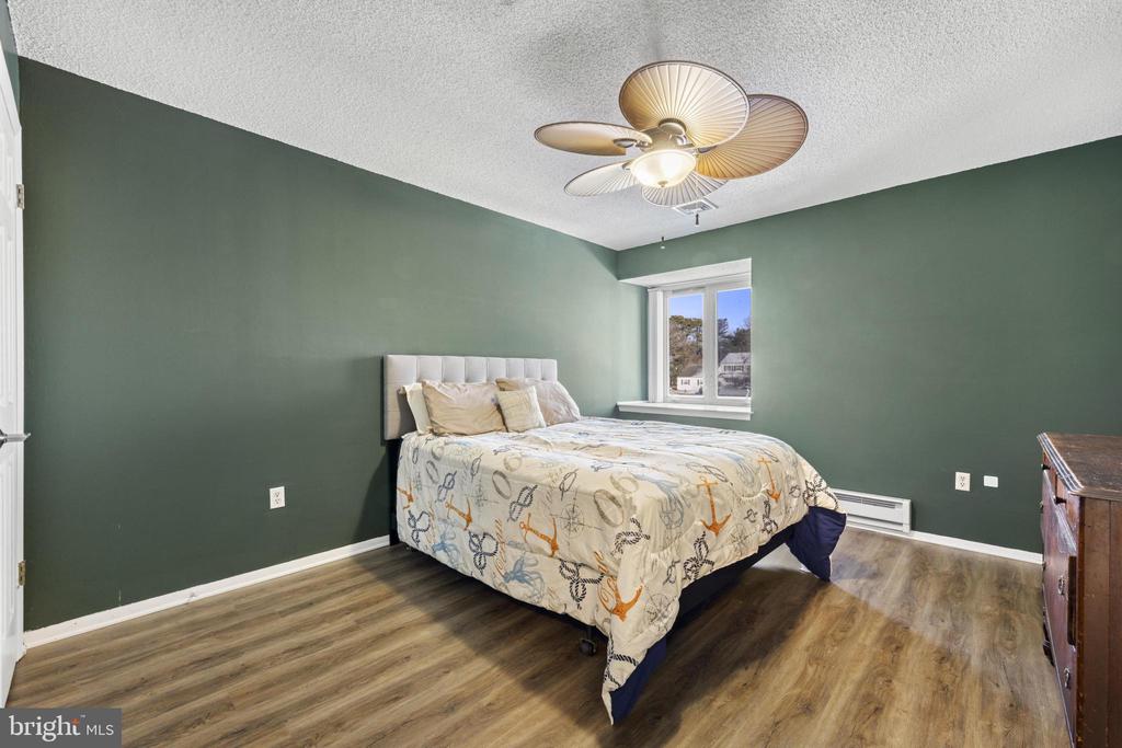 35 S SEAS COURT