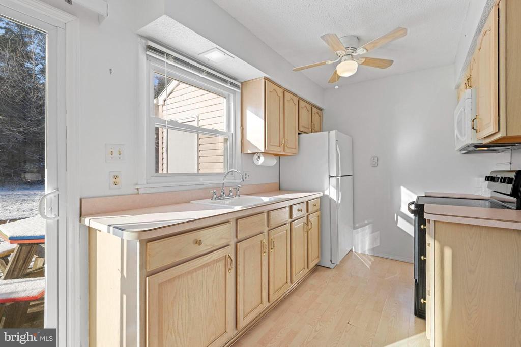 35 S SEAS COURT
