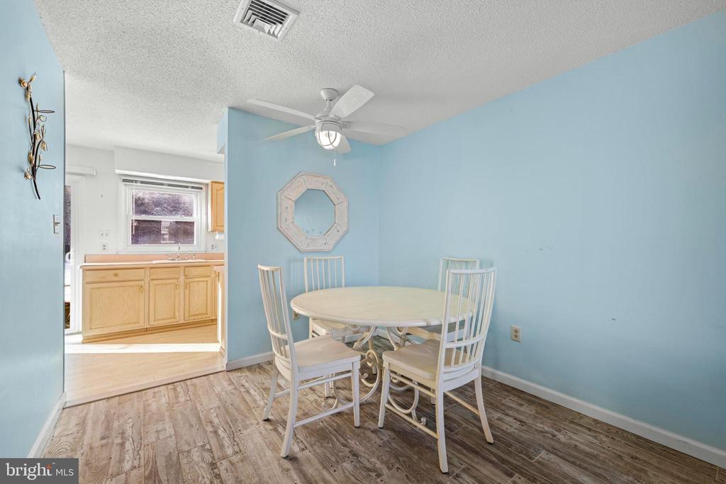 35 S SEAS COURT