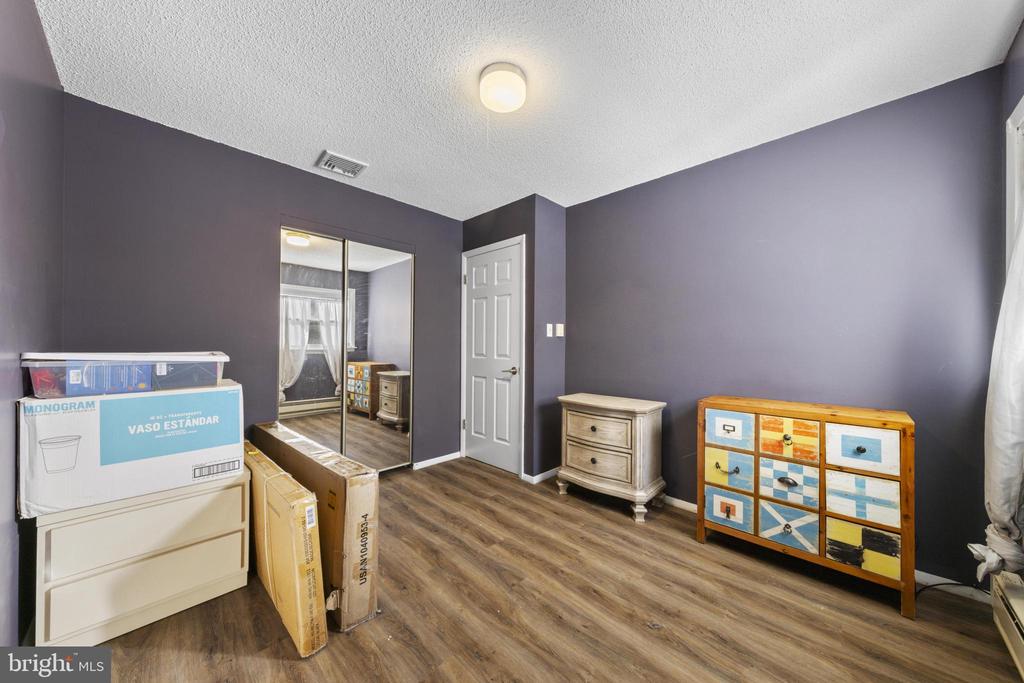 35 S SEAS COURT