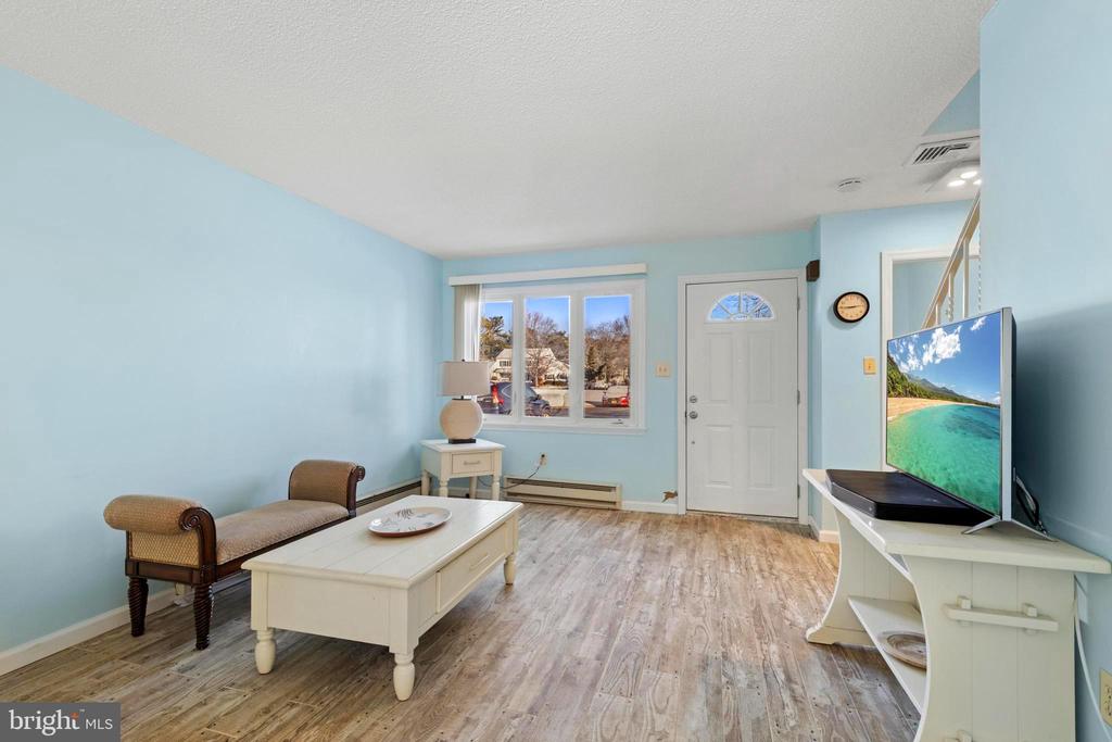 35 S SEAS COURT