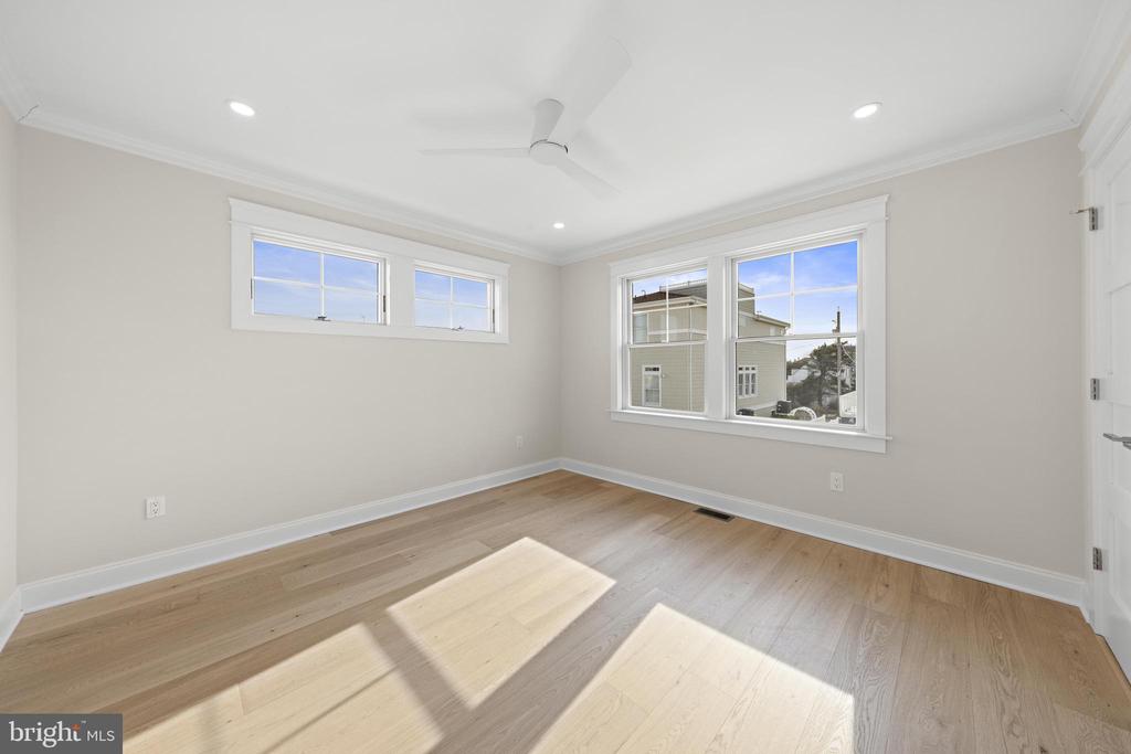 12 E MARINE LANE