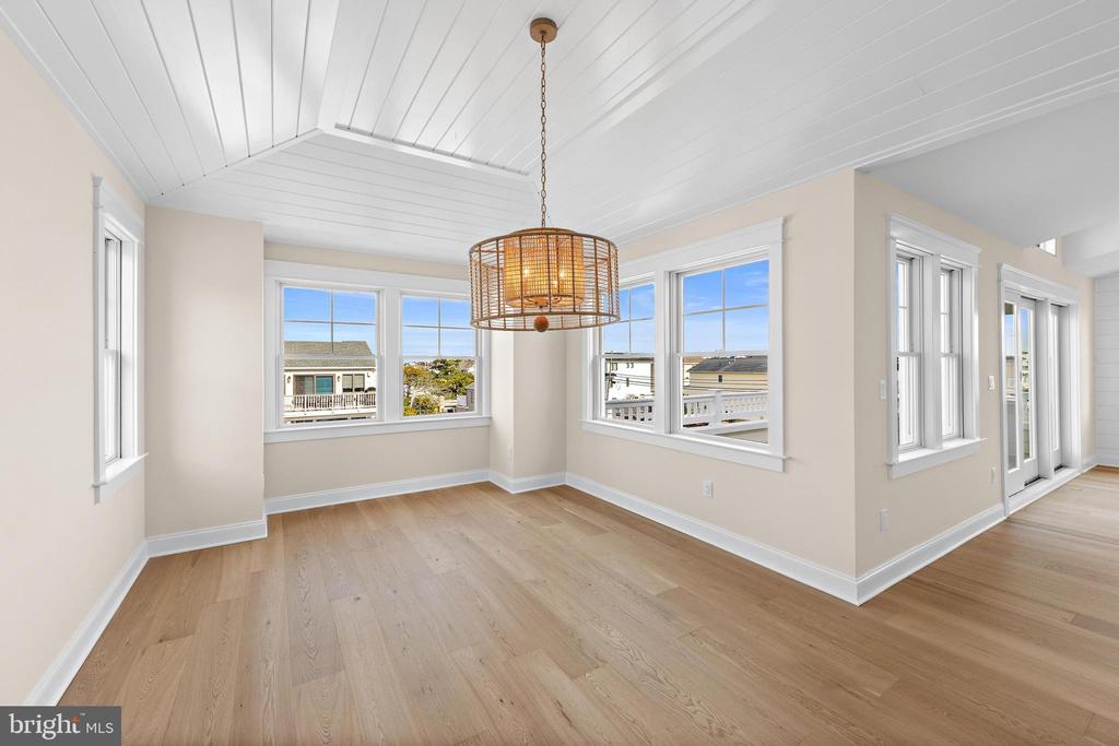 12 E MARINE LANE