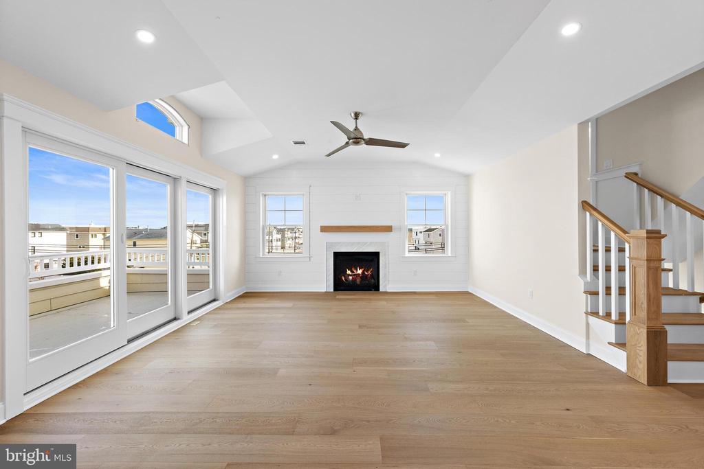 12 E MARINE LANE