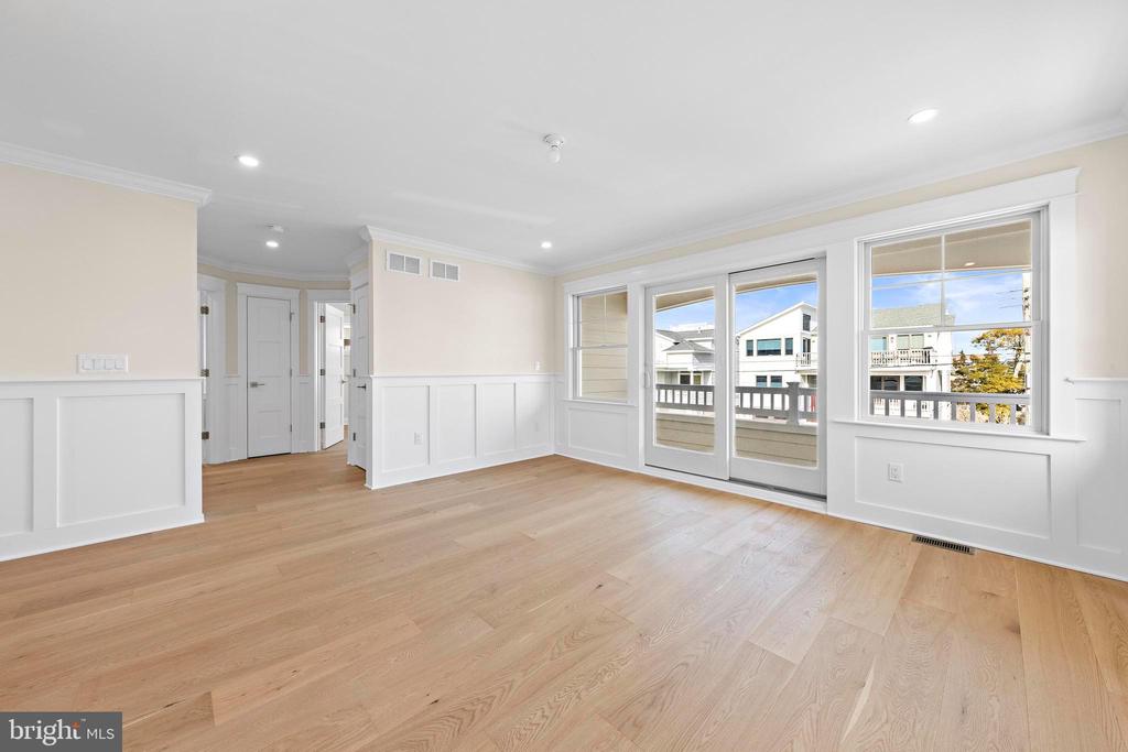 12 E MARINE LANE