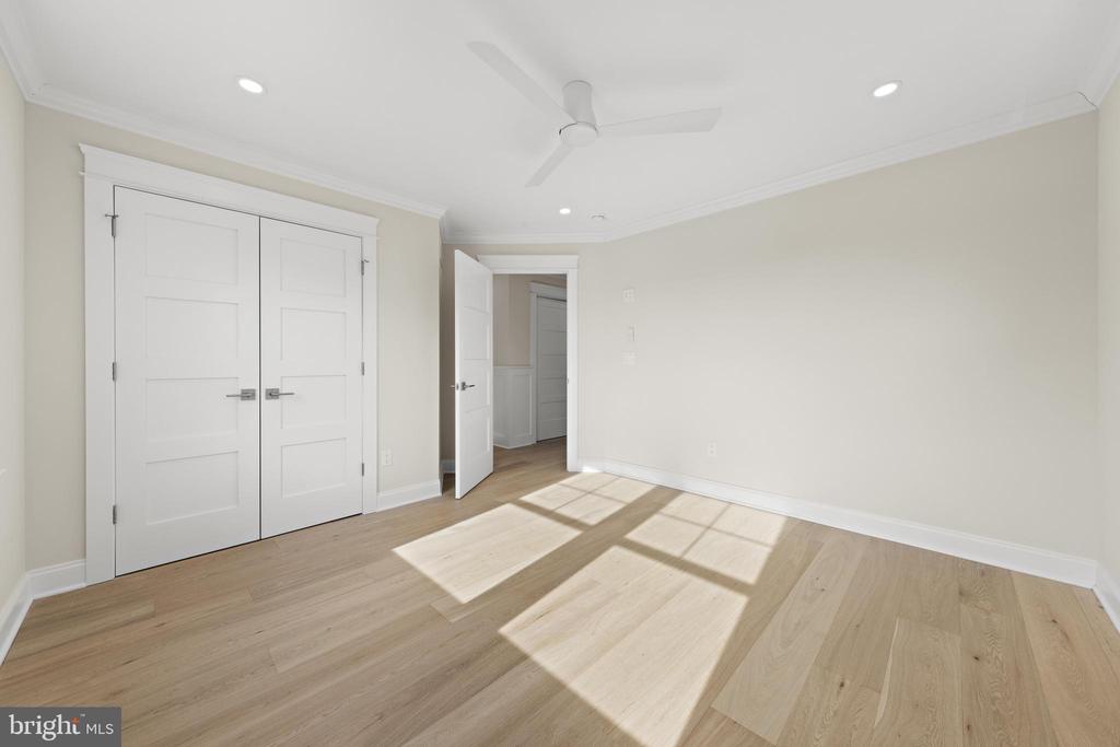 12 E MARINE LANE