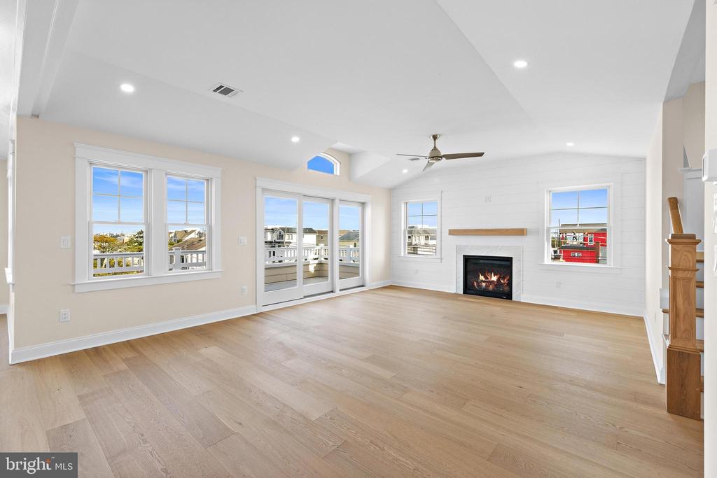 12 E MARINE LANE