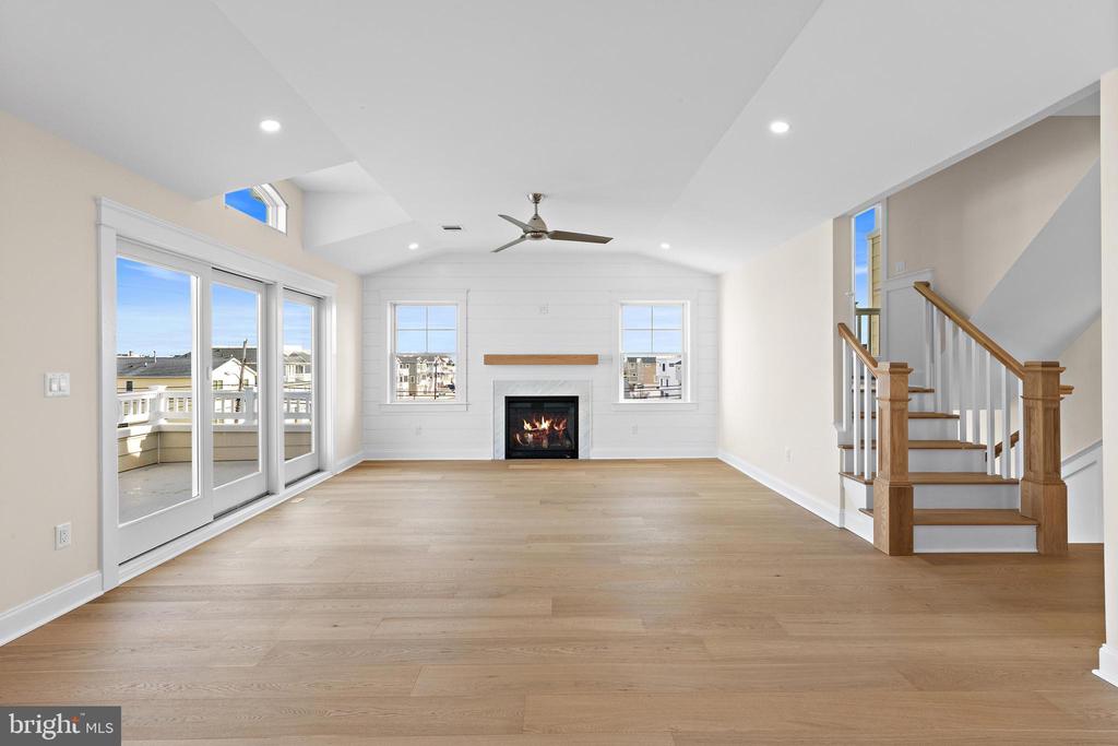 12 E MARINE LANE