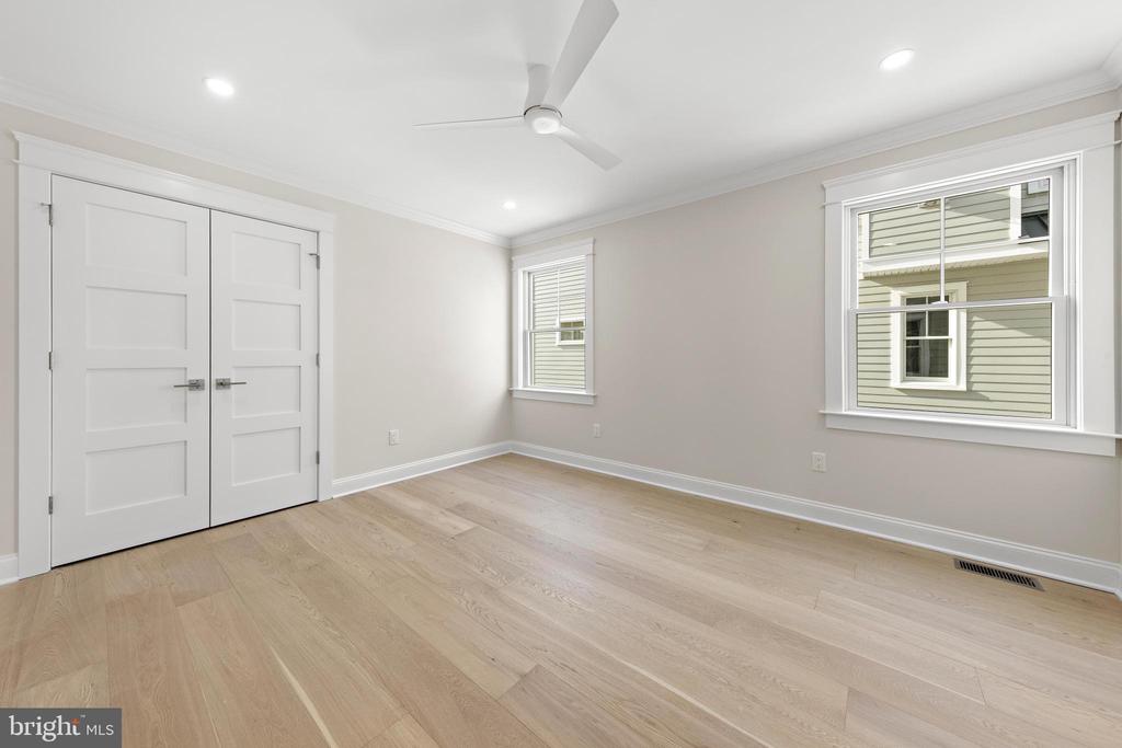 12 E MARINE LANE