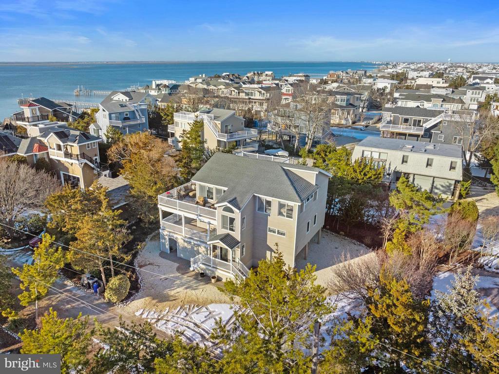1010 LONG BEACH BOULEVARD Unit: C