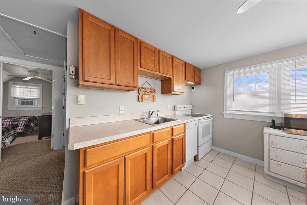 26 W OCEAN VIEW