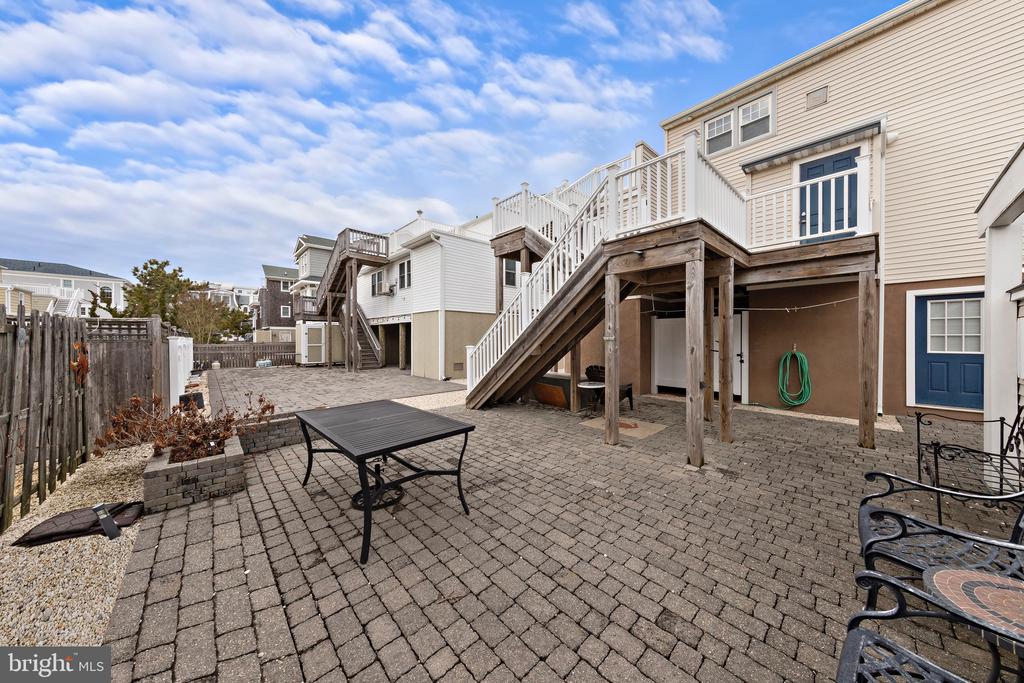 26 W OCEAN VIEW